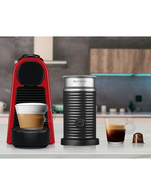 Combo cafetera + Aeroccino 3 Nespresso Essenza Mini roja en Liverpool