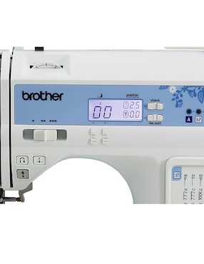 Máquina de coser digital Brother CS7205
