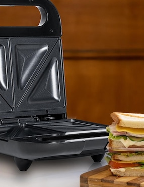 Sandwichera Daewoo DSM-9743