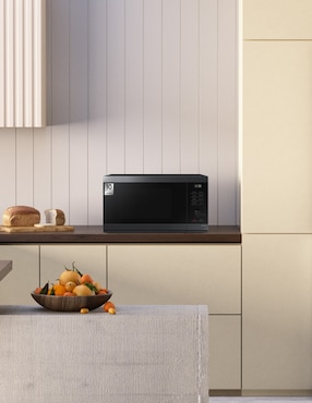 Horno de microondas con grill Samsung modelo MG32DG4524CGAX 1.1 pies cúbicos