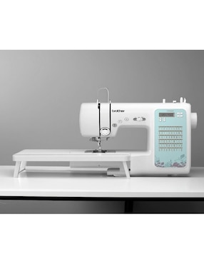 Máquina de coser digital Brother CS6000XL