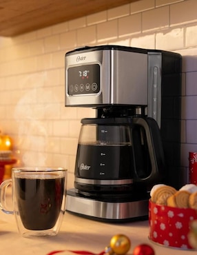 Cafetera super automática Oster C4404