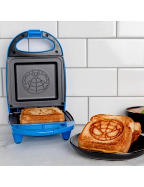 Sandwichera Uncanny Brands Marvel Spiderman