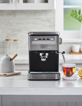 Cafetera espresso Black + Decker espresso maker em0312