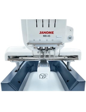 Máquina bordadora Janome
