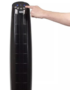 Ventilador de torre Black + Decker con control remoto 3 velocidades