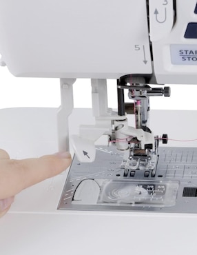 Máquina de coser digital Janome SKYLINE S5AE