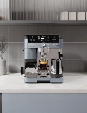 Cafetera espresso Ninja Luxe ES601BL
