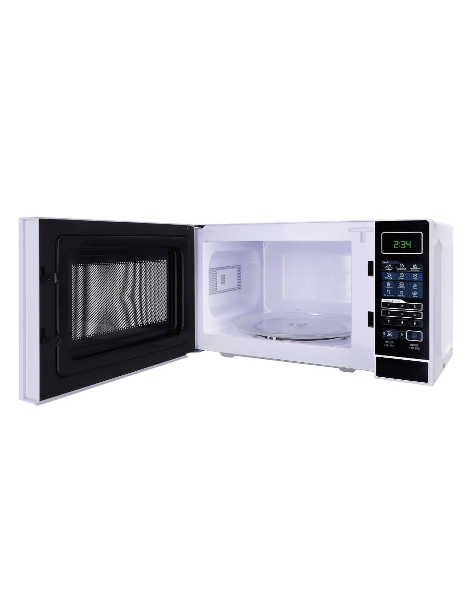 Horno de microondas convencional modelo MMDR07S2BW 0.7 pies cúbicos 4