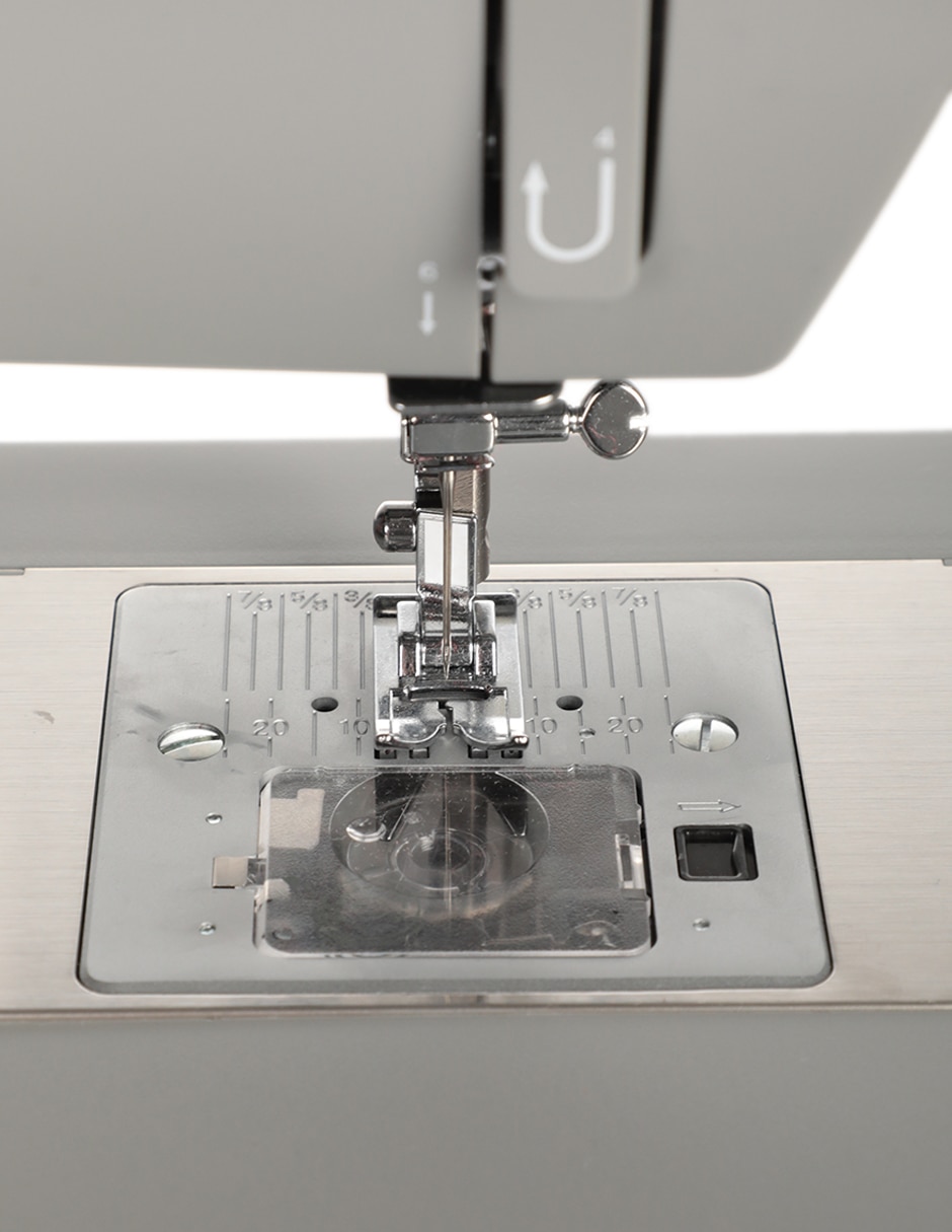 Máquina de coser mecánica Facilita Pro HD4423 6