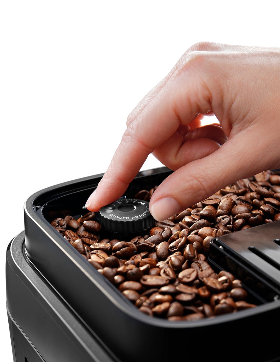 Cafetera con molino Magnífica ECAM29043SB 4