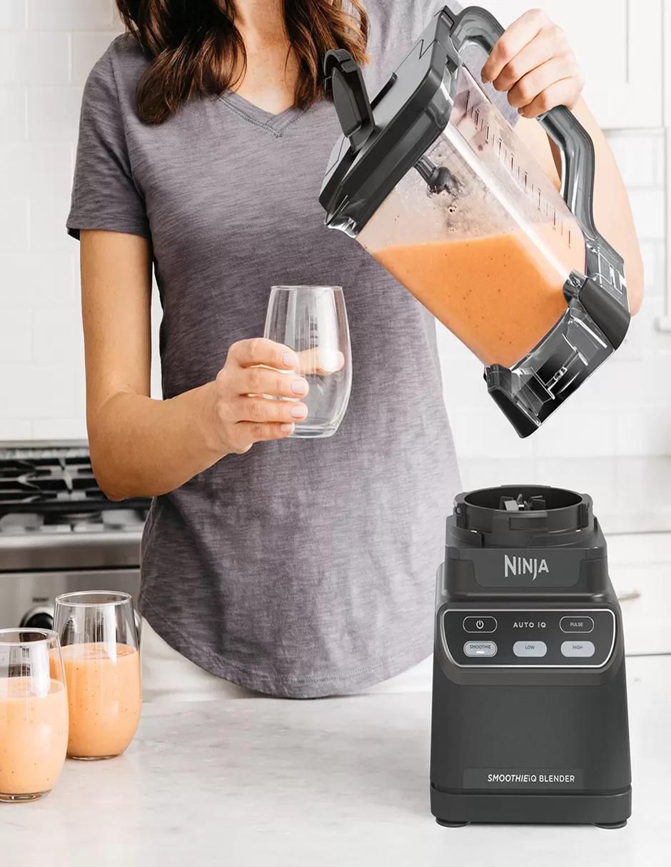 Licuadora SmoothieiQ 3 velocidades 3